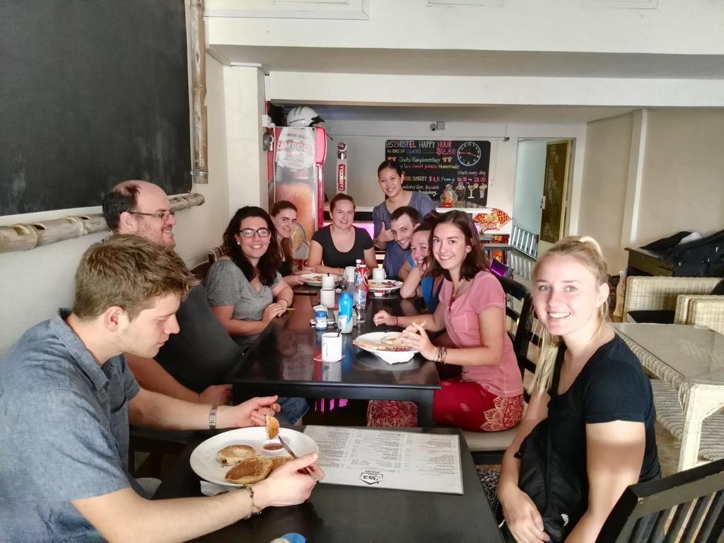 B52 Hostel Phnom Penh Eksteriør billede