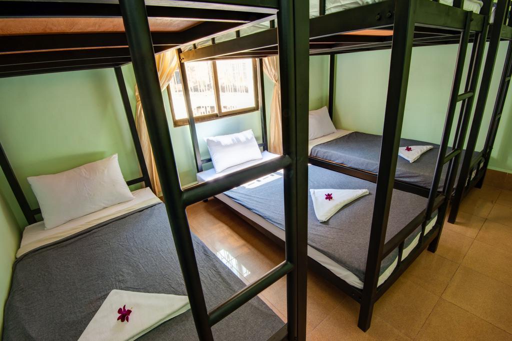 B52 Hostel Phnom Penh Eksteriør billede